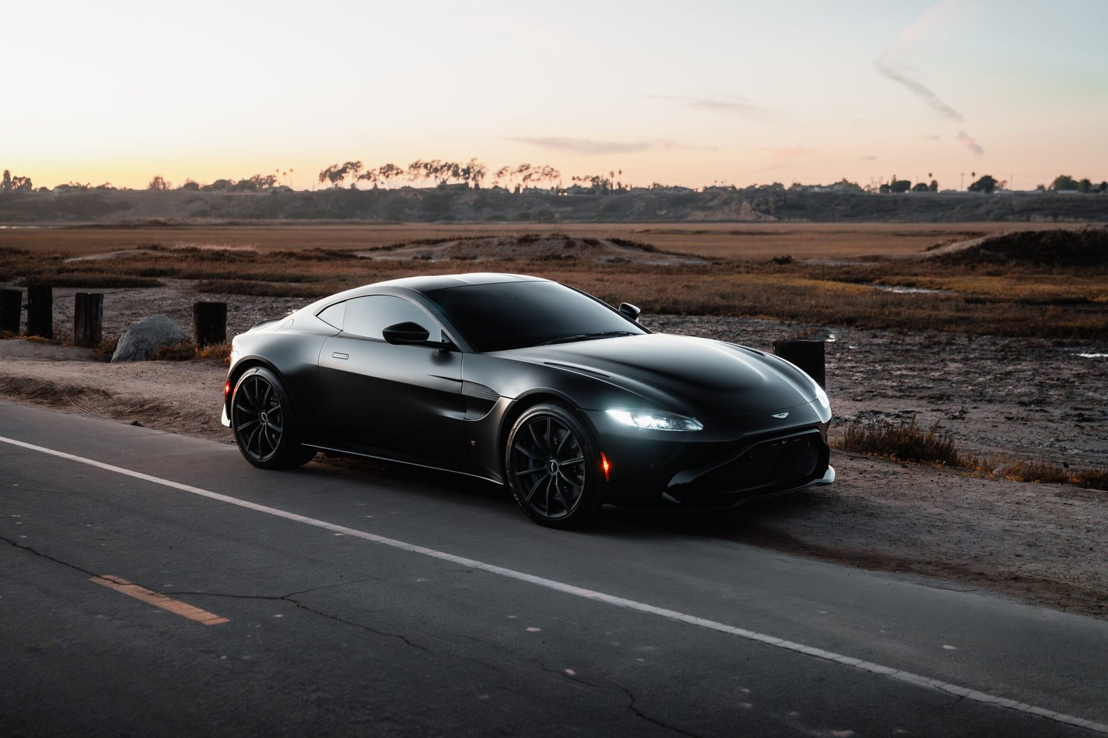 Aston Martin Vantage | Bay Area Luxuries | Luxury & Performance